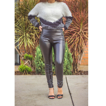 How to Style Athleisure Leather Wear for Gym & Work?