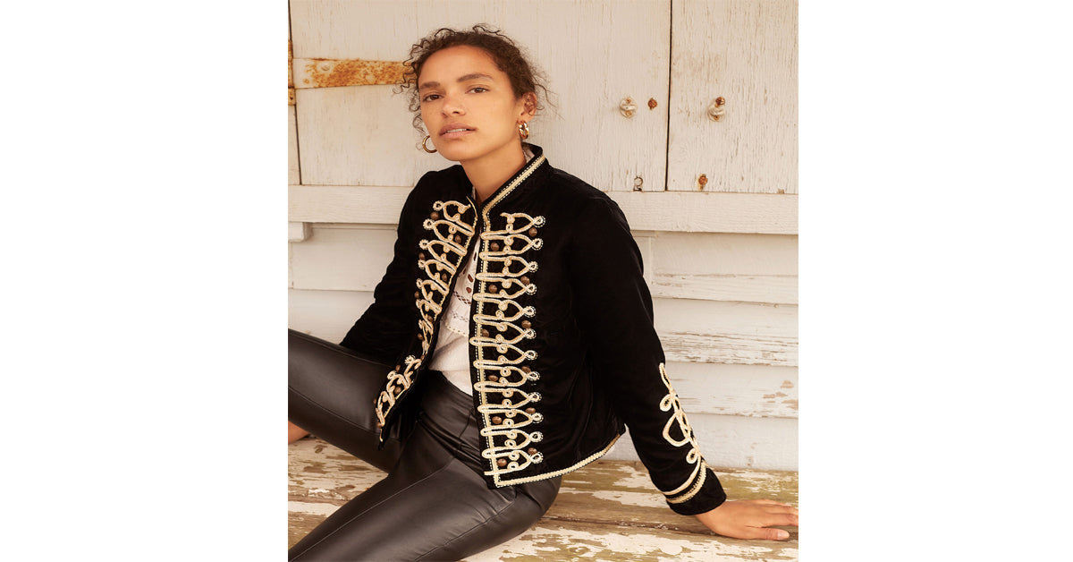 How to Style a Trendy Women’s Black Military Jacket for Any Occasion